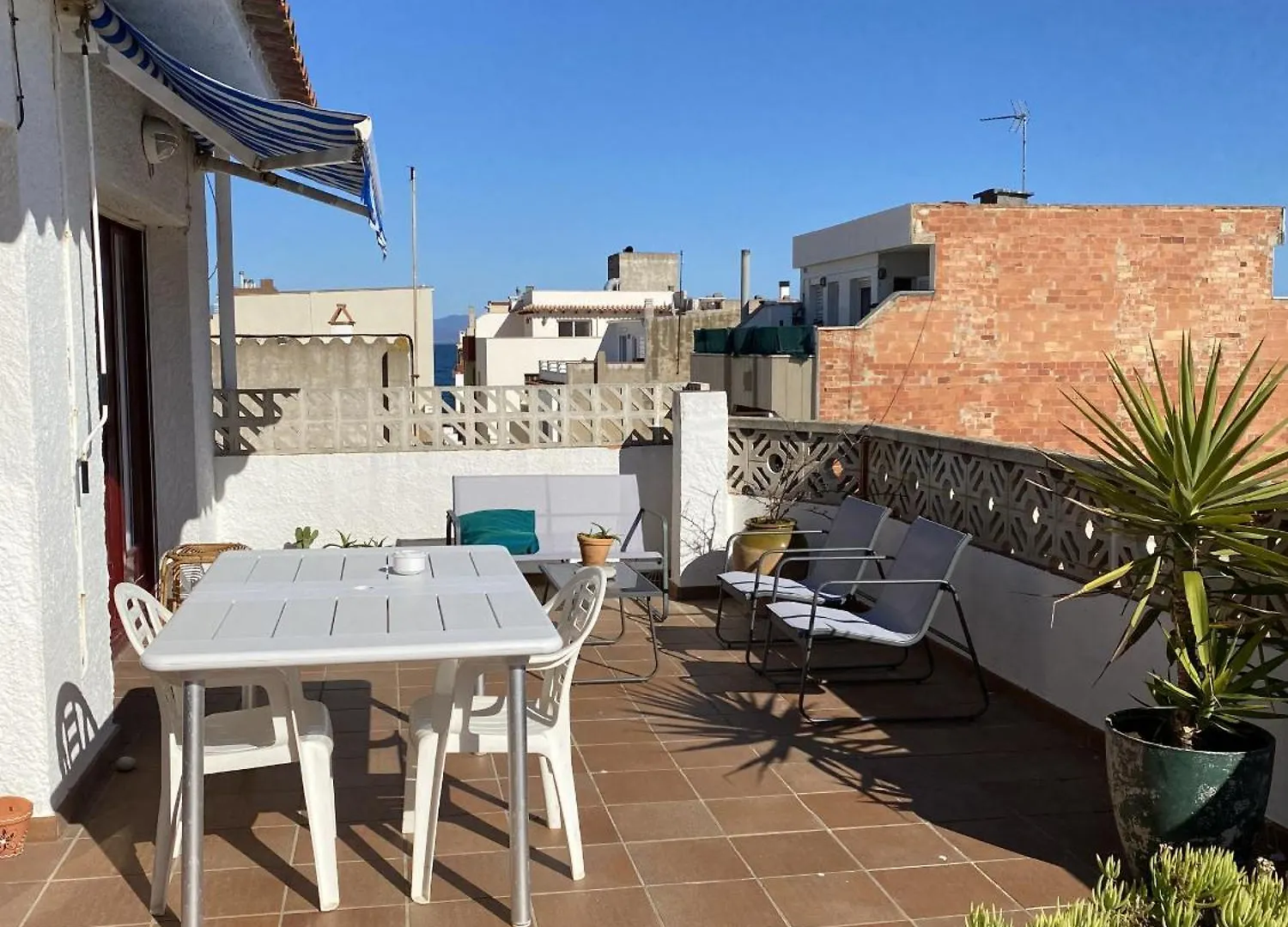 La Torre 32 Atic Apartment L'Escala